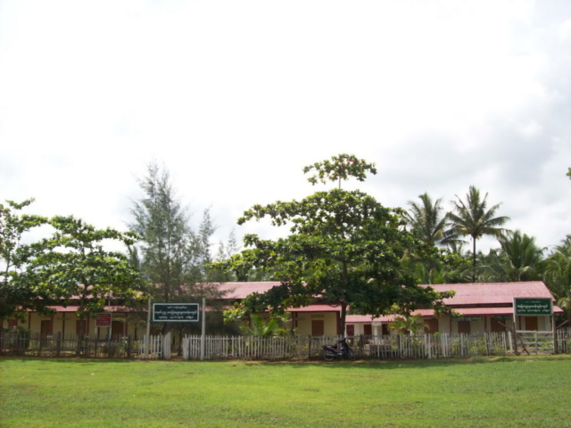 Build schools in Burma Myanmar - Building Primary school in Kanyen Kwen - Ayerwaddy Division - 100schools, UK registered charity