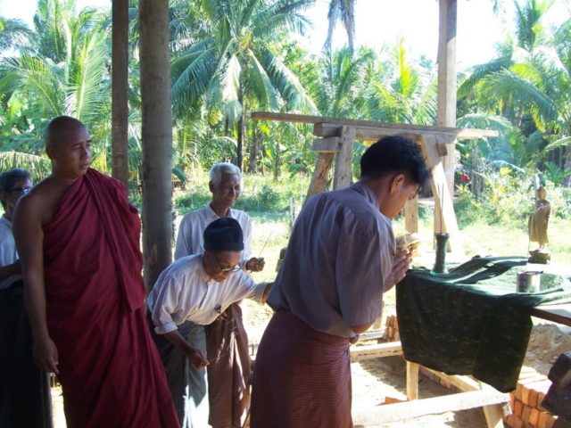 Build schools in Burma Myanmar - Building Primary school in Kanyen Kwen - Ayerwaddy Division - 100schools, UK registered charity