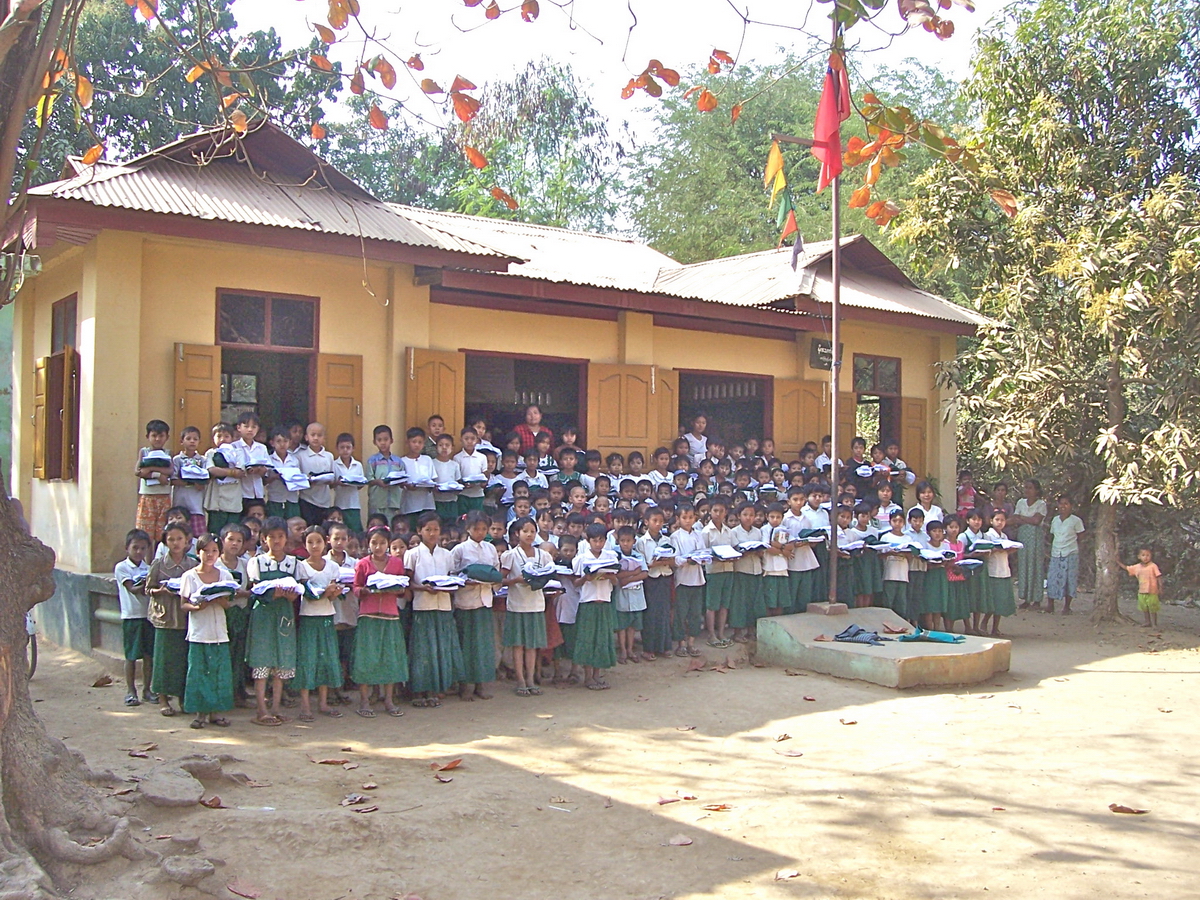 Build schools in Burma Myanmar - Building Primary school in Sin Myar Myin Mu - Mandalay Division - 100schools, UK registered charity