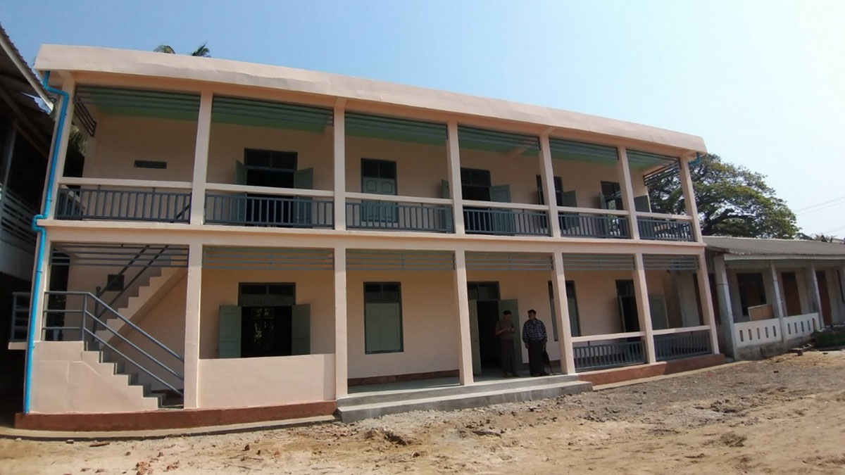 Building 100 schools in Burma - Earthquake and Tsunami-resistant Middle School in Rakhine State