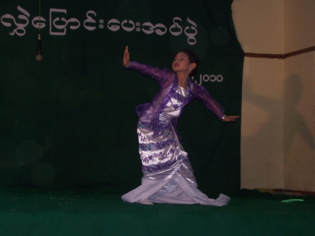 Build schools in Burma Myanmar - Building Middle school in Kwaye Ye Kone - Mandalay Division - 100schools, UK registered charity