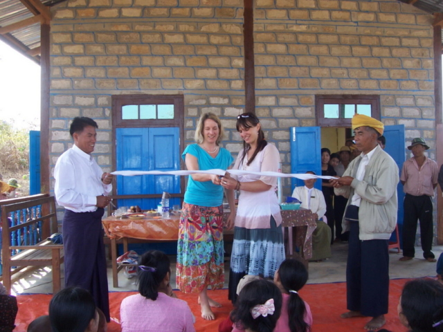 Build schools in Burma Myanmar - Building Kindergarden in Ye Twin Gyi- Shan State - 100schools, UK registered charity