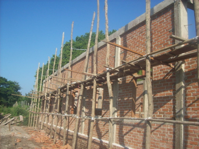 Build schools in Burma Myanmar - Building Middle school in Hti Hlaing - Sagaing Division - 100schools, UK registered charity