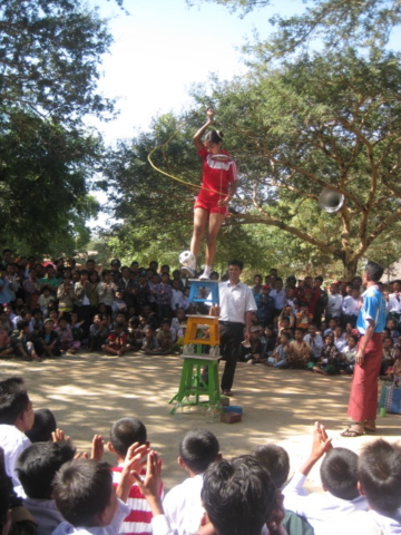 Build schools in Burma Myanmar - Building High school in Taw Naung Daing - Mandalay Division - 100schools, UK registered charity