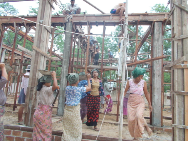 Build schools in Burma Myanmar - Building Middle school in Taw Naung Daing - Mandalay Division - 100schools, UK registered charity