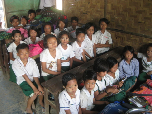 Build schools in Burma Myanmar - Building Primary school in Ah Shae Ngae Toe - Mandalay Division - 100schools, UK registered charity