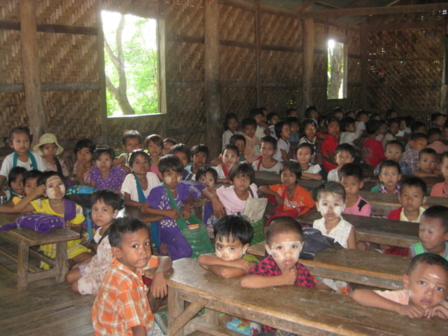 Build schools in Burma Myanmar - Building Primary school in Ah Shae Ngae Toe - Mandalay Division - 100schools, UK registered charity