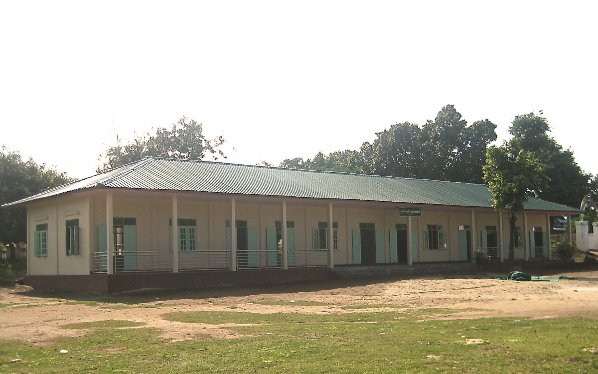Build schools in Burma Myanmar - Building High school in Hti Hlaing - Sagaing Division - 100schools, UK registered charity