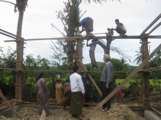 Build schools in Burma Myanmar - Building Primary school in Htan Sin Htaw - Mandalay Division - 100schools, UK registered charity