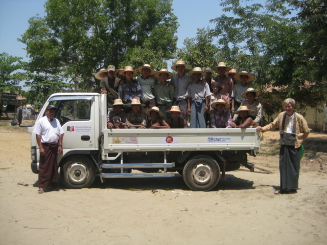 Build schools in Burma Myanmar - Building Primary school in Kya Khat Kone - Ayerwaddy Division - 100schools, UK registered charity