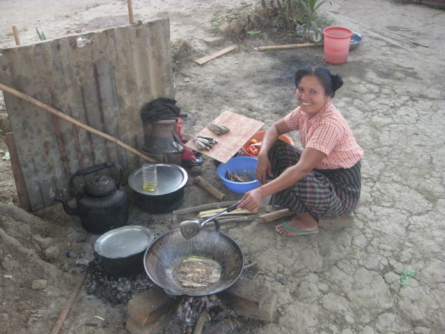 Build schools in Burma Myanmar - Building Primary school in Kya Khat Kone - Ayerwaddy Division - 100schools, UK registered charity
