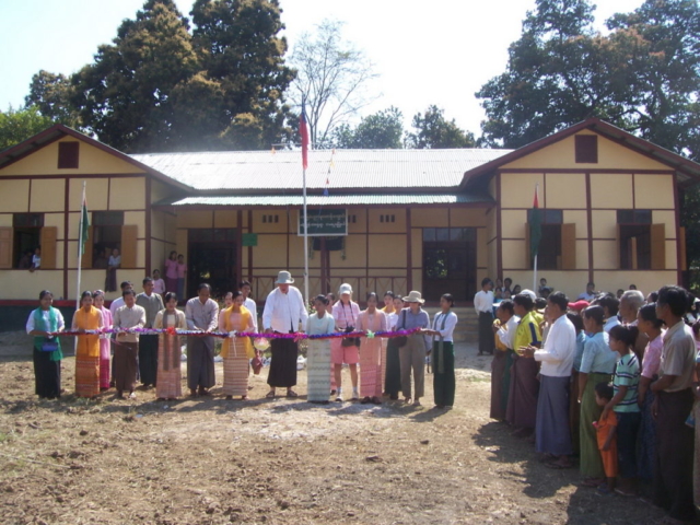 Build schools in Burma Myanmar - Building Primary school in Pha Ye Kyun - Mandalay Division - 100schools, UK registered charity