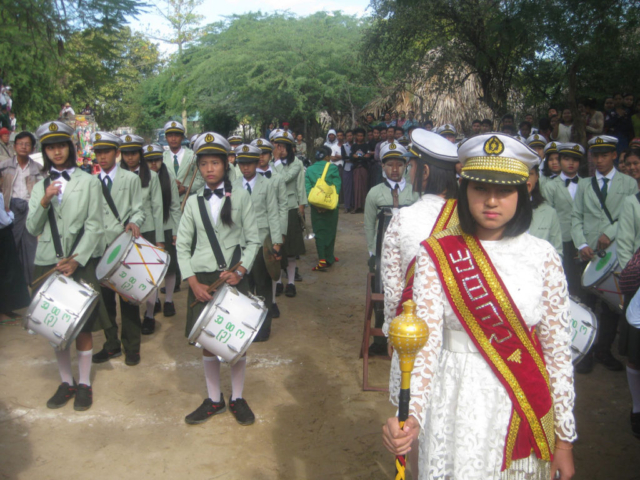 Building 100 schools in Burma - New Opening - Ye Twin Kaung in Sagaing division