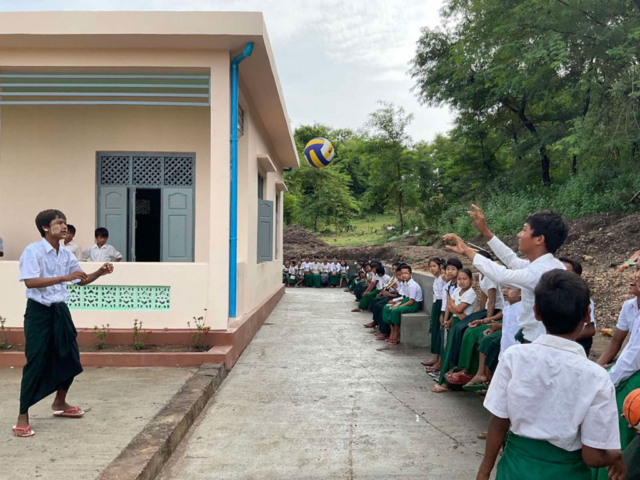 Building 100 schools in Burma - Primary school - A Lae Chaung