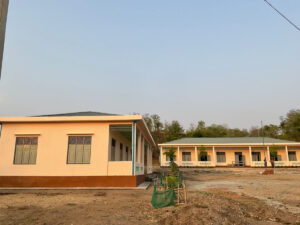 Building 100 schools in Burma - Middle school - A Lae Chaung 2
