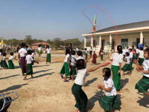 Building 100 schools in Burma - Primary school - Khin Tar