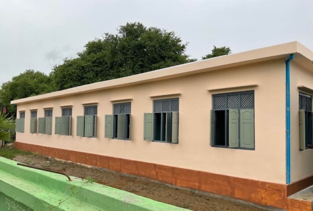 Building 100 schools in Burma - Middle school - Tha Khut Myint