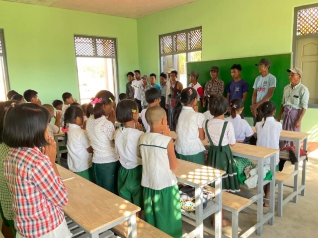 Building 100 schools in Burma - Primary school - KukkoKwat