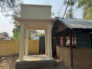 Building 100 schools in Burma - School 98 - High School - Ywar Thi