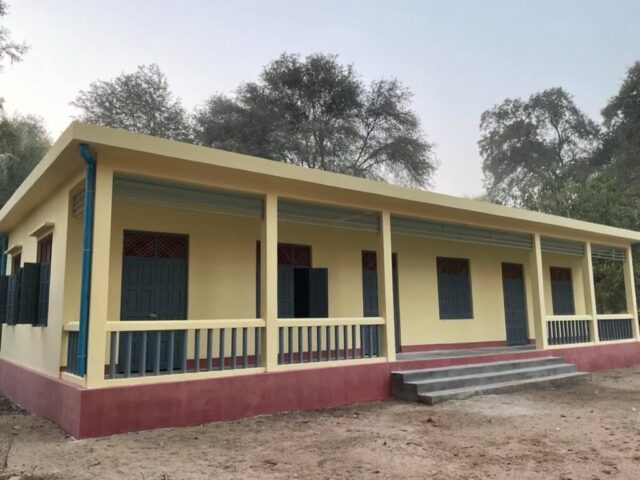 Building 100 schools in Burma - School 102 - Middle school - Mon Kann