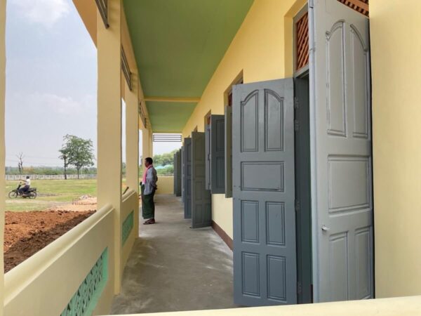 Building 100 schools in Burma - School 103 - High school - Hpet Kone