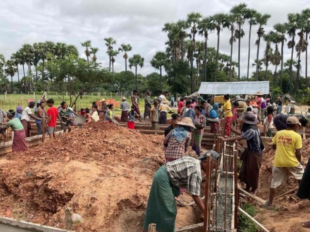 Building 100 schools in Burma - School 105 - Primary school - Ma Gyi Kan
