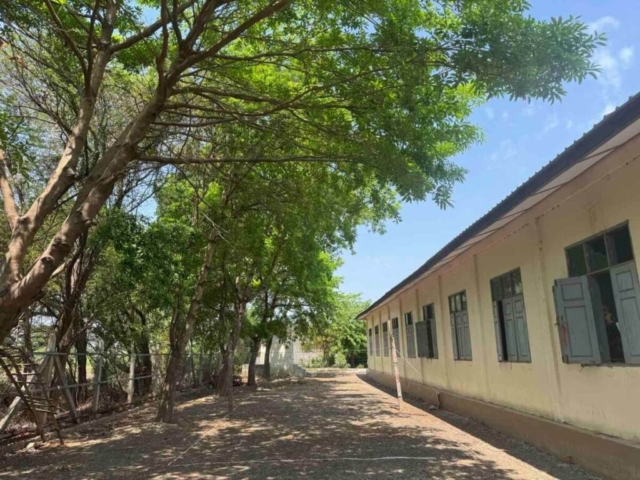 Building 100 schools in Burma - School 108 - Middle school - A Shae Nge Toe